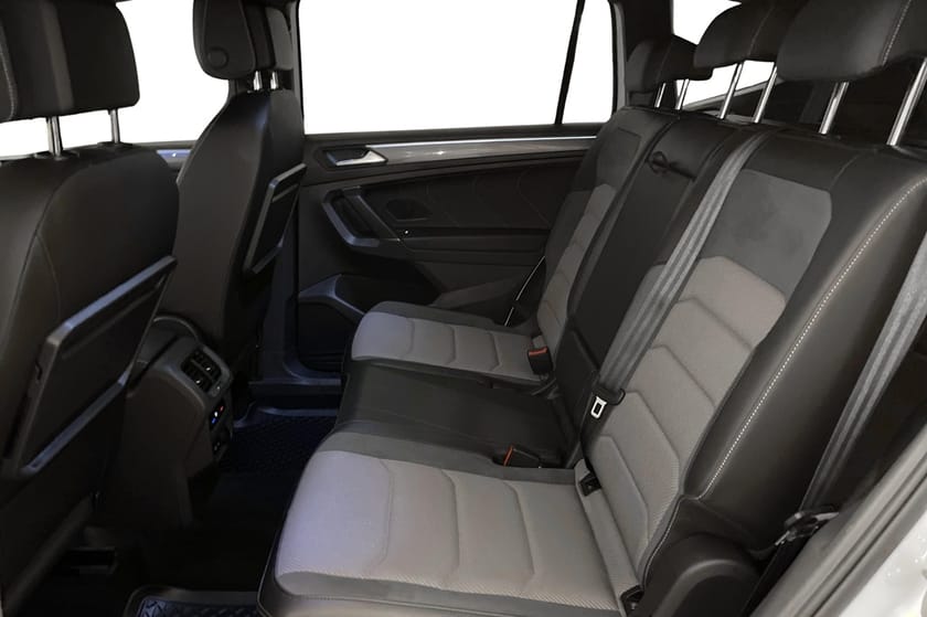 Bild 5 av Volkswagen Tiguan Allspace 7-sätes Tdi 4-M Dsg / 7 Sits / R-line / Drag / 1 Ägare /