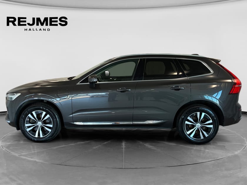 Bild 4 av Volvo XC60 Recharge T6 II Core Edition | 360 Kamera | Dragkrok |