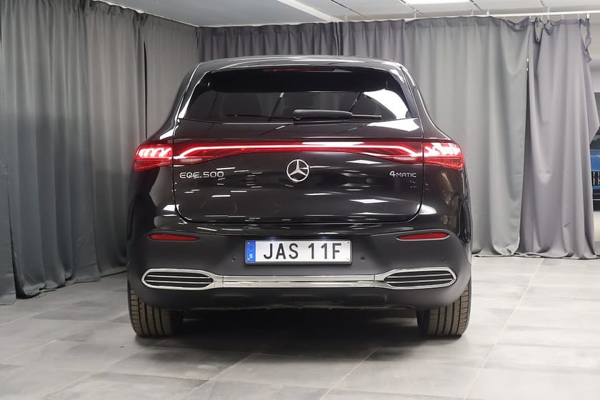 Bild 4 av Mercedes-Benz EQE SUV 500 4MATIC AMG Premium Burmester Pano Drag Keyless MOMS