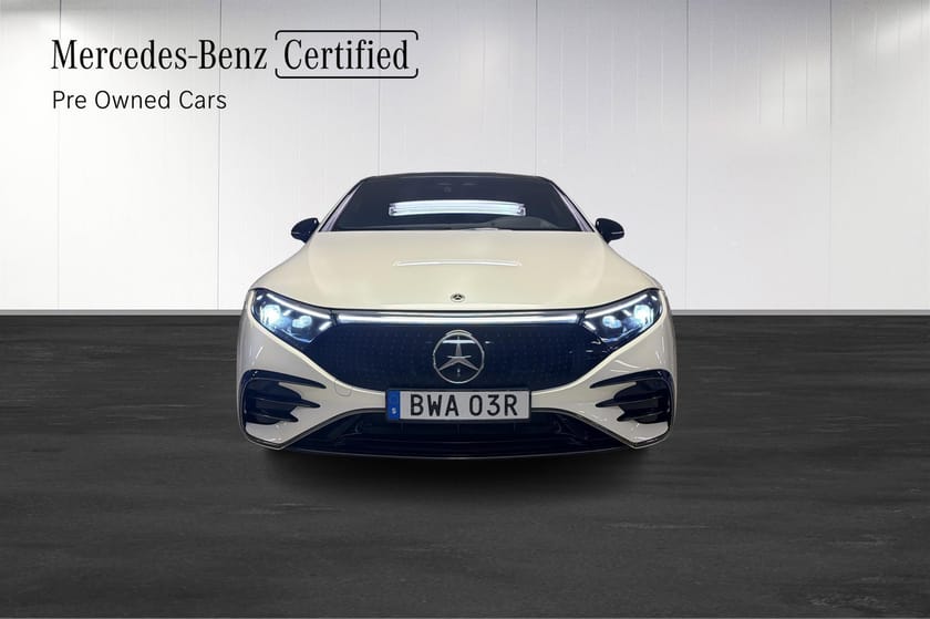 Bild 2 av Mercedes-Benz EQS 580 4MATIC AMG / Drag / HUD / RattVä / Panorama