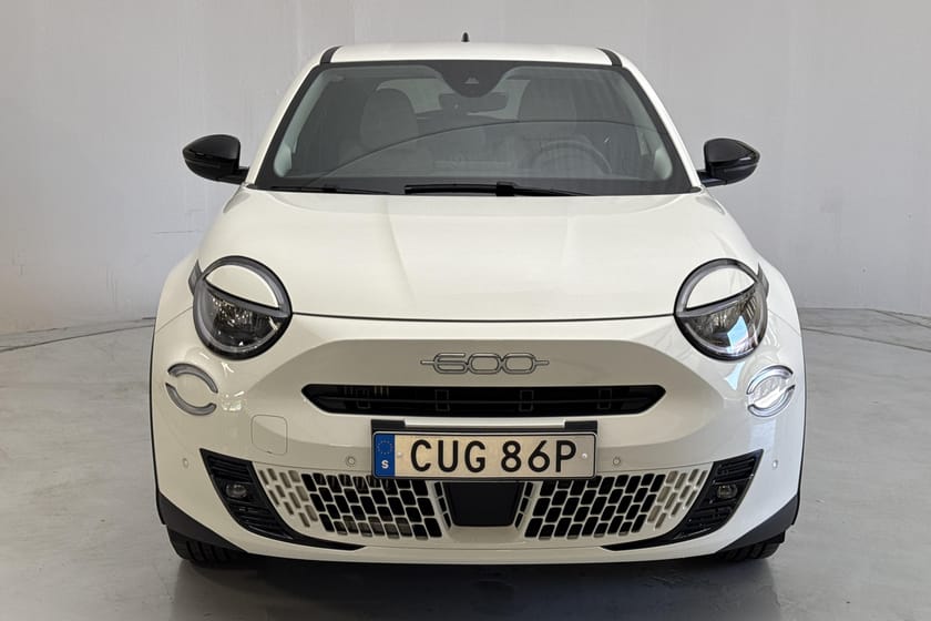 Bild 5 av Fiat 600 Hybrid (100hk) Helläder LED Backkamera