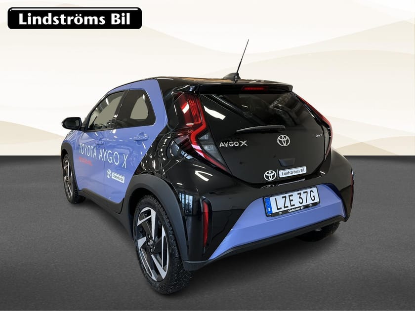 Bild 4 av Toyota Aygo X Hybrid Pulse 1.5 116hk S&V-hjul Moms