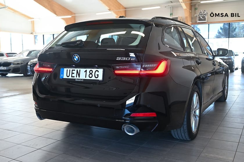 Bild 4 av BMW 330e Touring Plug-In Navi Carplay 292hk