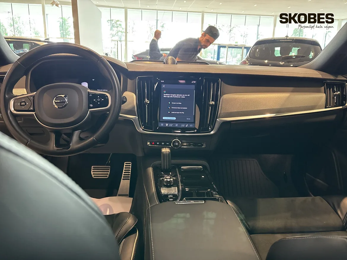 Volvo V90