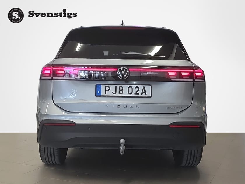 Bild 4 av Volkswagen Tiguan eHybrid LIFE 1.5 TSI 204hk Drag Backkamera