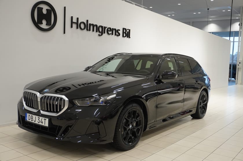 Bild 1 av BMW i5 xDrive40 Touring xDrive  M Sport Business Ed Drag DA Pro H K