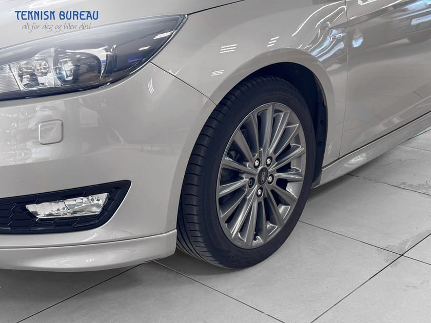 Bilde 2 av Ford Focus Stasjonsvogn 1,0 EcoBoost 125hk ST-line