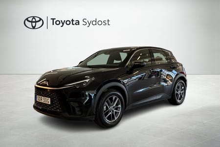 Lexus LBX 1.5 Automat Navigation Backkamera Rattvärme Adaptiv farthållare Leverans Juli 2026