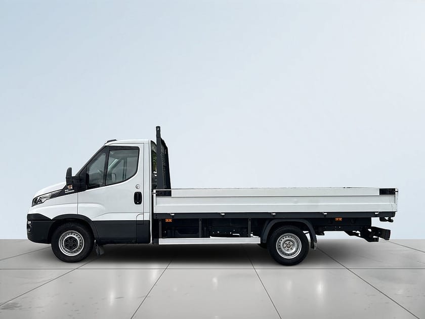 Bild 4 av Iveco Daily 35-140 Chassis Cab Chassi 2.3 Drag/SoV/MOMS