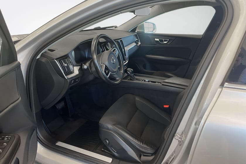 Bild 5 av Volvo V60 D4 Momentum Advanced