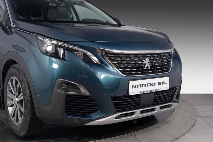 Bilde 2 av Peugeot 5008 Allure 1,2 PureTech130h Aut/H.feste/Navi