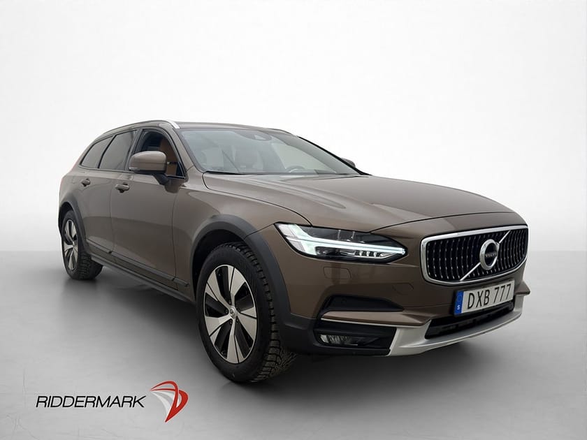 Bild 1 av Volvo V90 Cross Country D5 AWD Inscription Drag Pano Värmare
