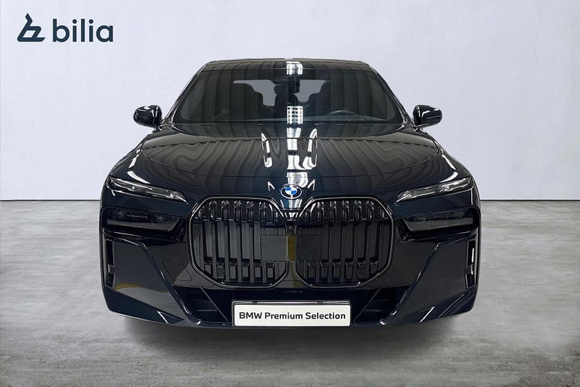 Bild 5 av BMW i7 xDrive60 xDrive 60 M-Sport Pro | Individual | TV | B&W | Head-Up