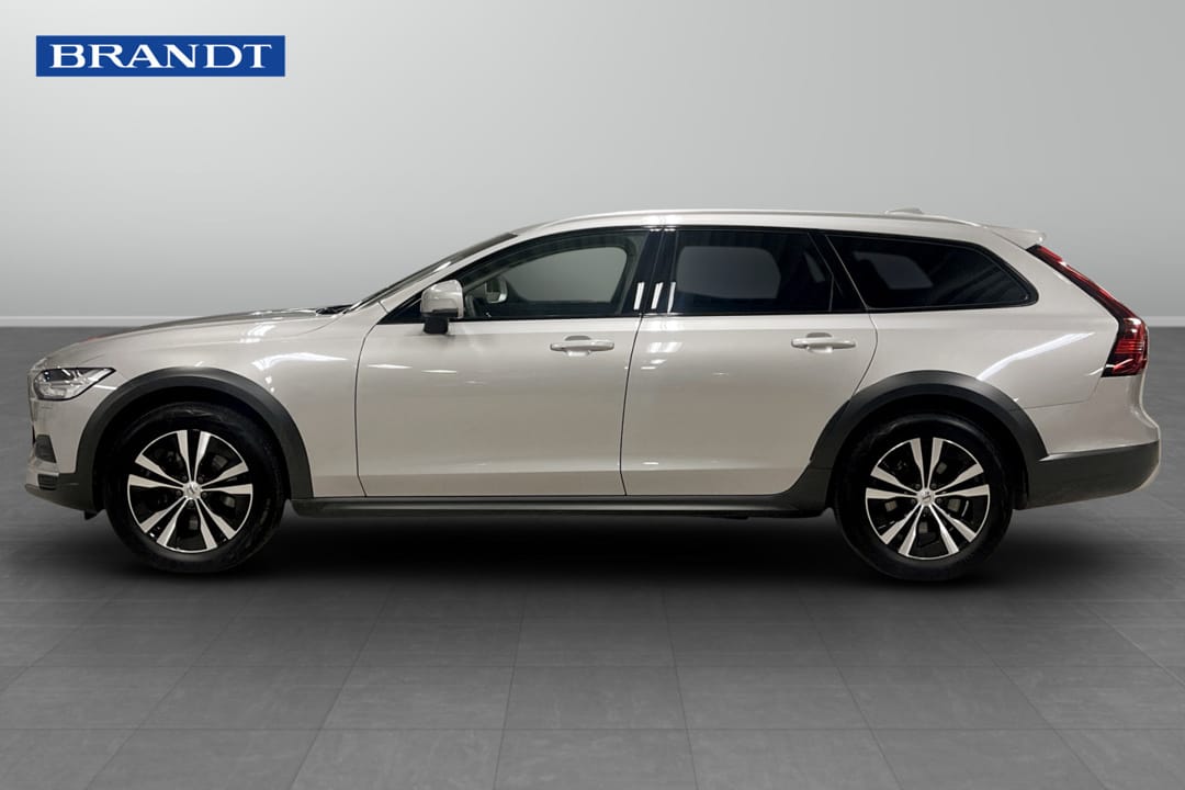 Volvo V90 Cross Country