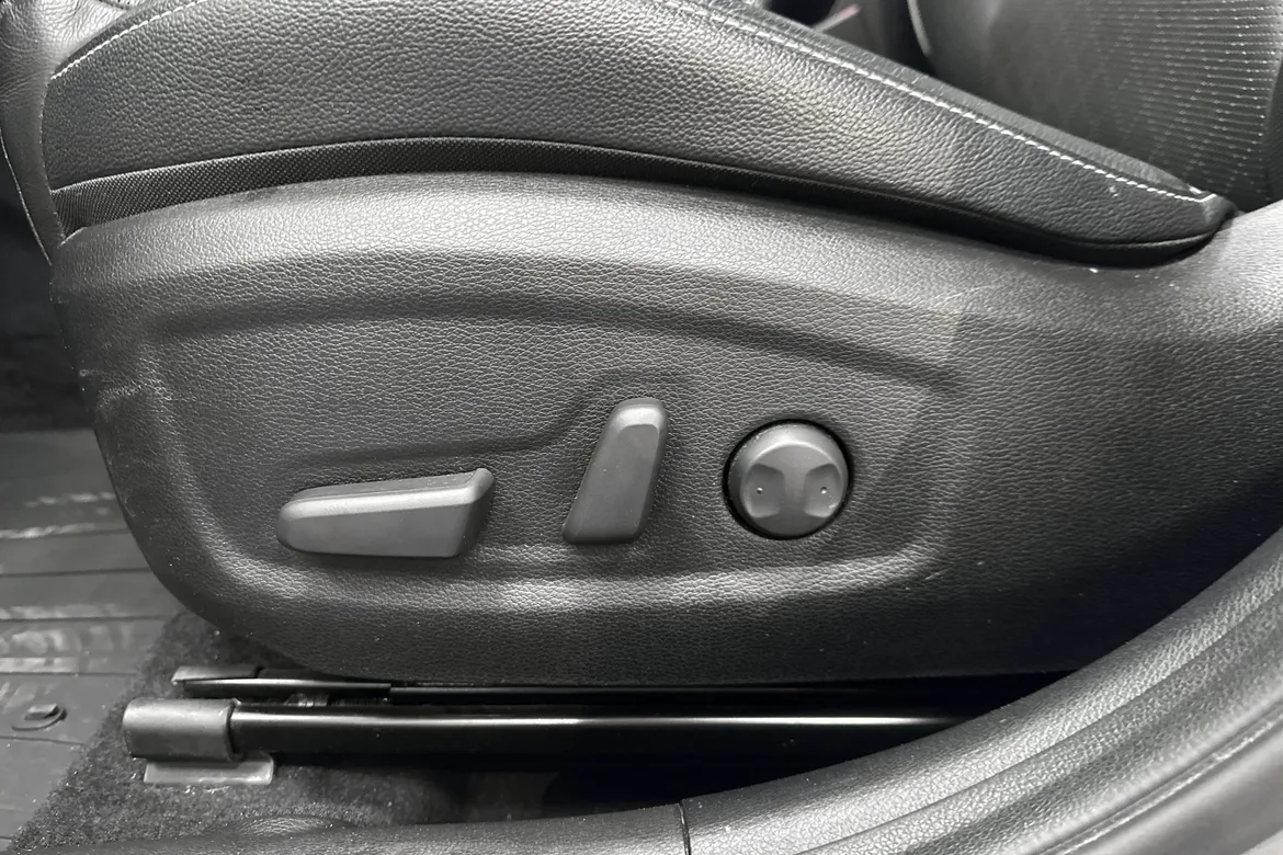 picture of a car