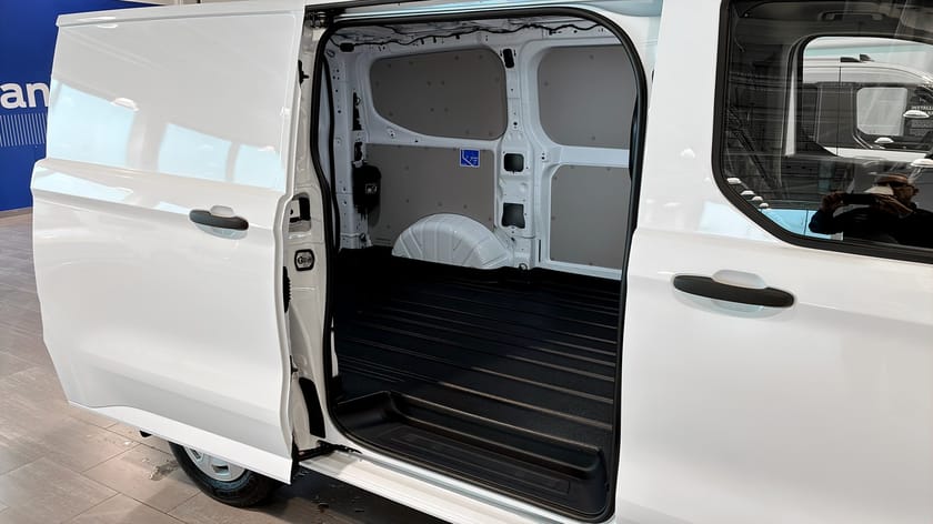 Bild 5 av Ford Transit Custom 280 Trend Skåp 280S 136HK Aut / Drag / Värmare