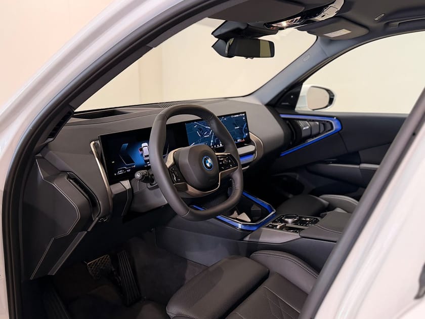 Bild 4 av BMW X3 30e xDrive xDrive, Drag, Värmare, Driving/Parking Plus, HK,20"