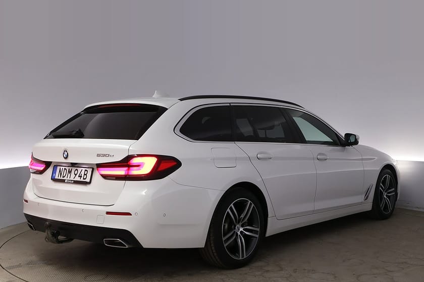 Bild 5 av BMW 530e Touring AdapFarth Drag Navi Kamera Värmare Cockpit
