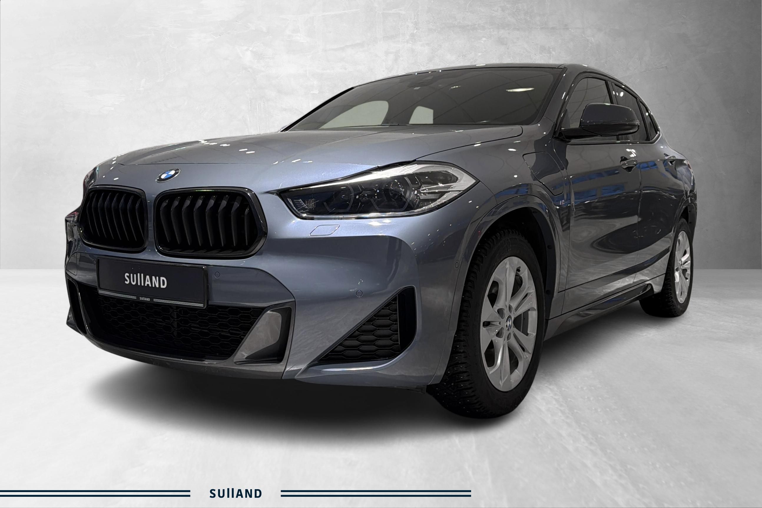 BMW X2 xDrive25e
