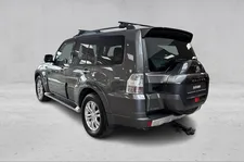 Thumnail bilde 2 av Mitsubishi Pajero 5-dørs