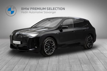 BMW iX M70 xDrive