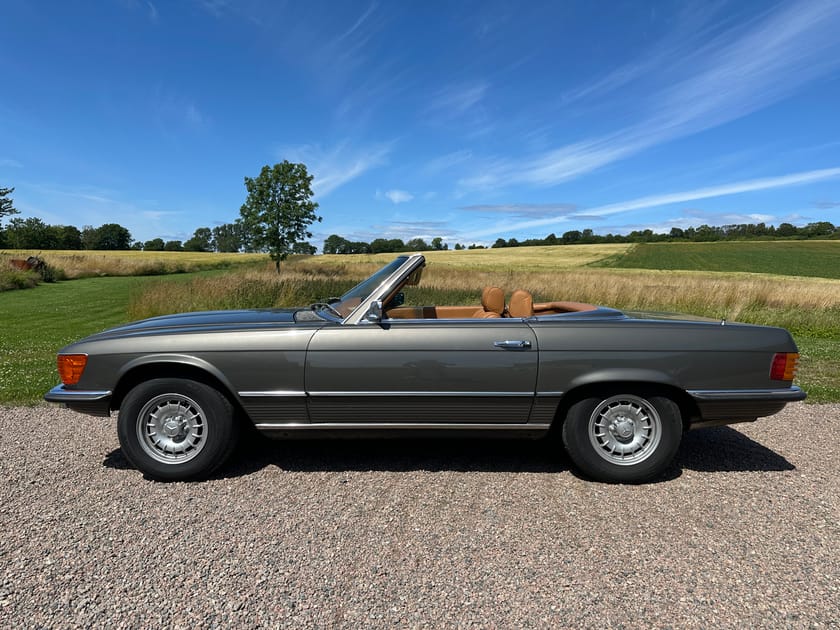 Bild 2 av Mercedes-Benz 450 SL V8 Cab Hardtop Magiskt skick Byte