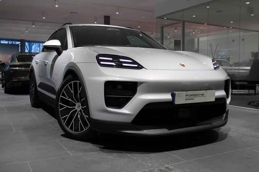 Bild 1 av Porsche Macan 4 Electric 