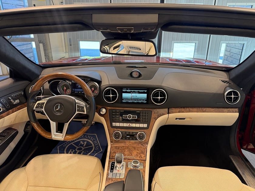 Bild 5 av Mercedes-Benz SL 350 Sv-Såld Sky Roof Massage Night Vision Luft UNIK