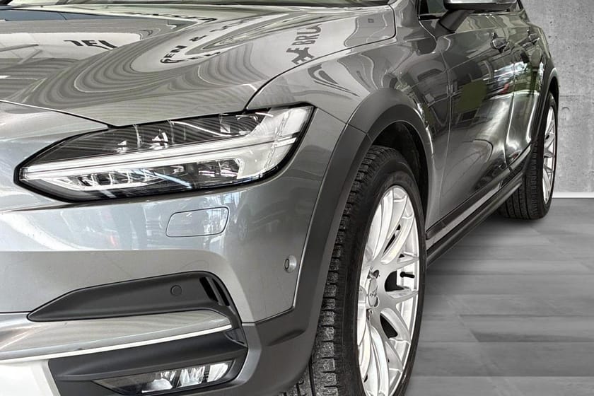 Bilde 4 av Volvo V90 Cross Country D4 AWD Pro. Hengerfeste, Navi, DAB, HUD, Skinn, 360.