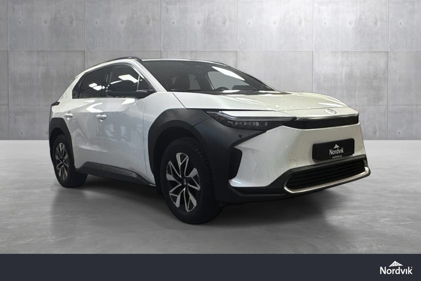 Bilde 2 av Toyota bZ4X Executive, tilhengerfeste
