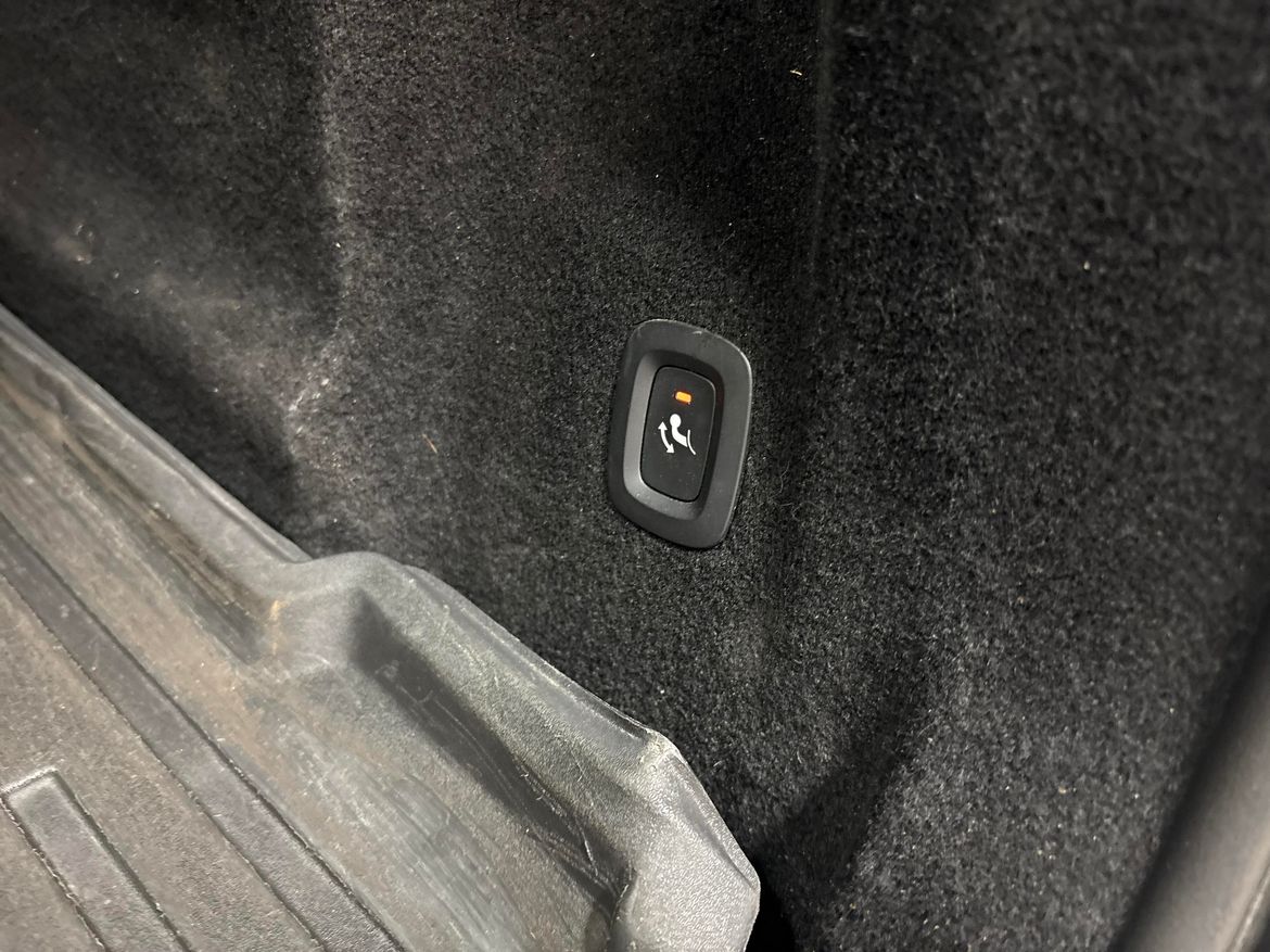 Volvo XC60 2021 - miniatyr 16