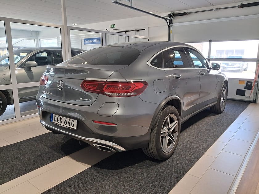 Bild 4 av Mercedes-Benz GLC 300 de Coupé 4MATIC COUPE AMG Plugin 306HK 4x4 Läder
