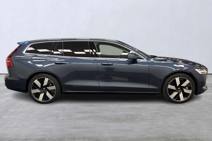 Bild 3 av Volvo V60 T6 Plus Bright Nordic Edition