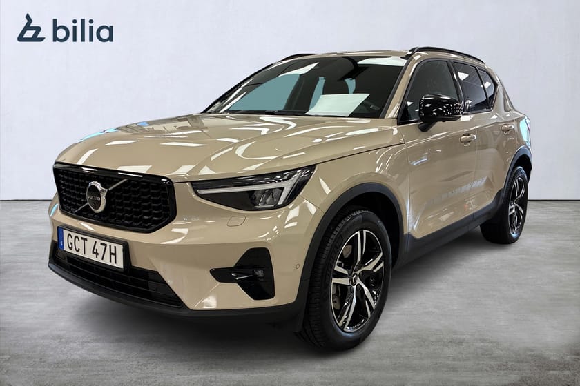 Bild 1 av Volvo XC40 B3 FWD Bensin Plus Dark