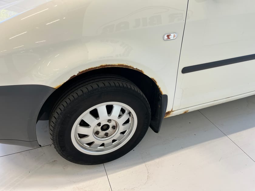 Bild 3 av Volkswagen Caddy Skåpbil 