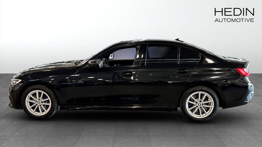 Bild 2 av BMW 330e Sedan M-Sport - 292 HK / Plug-in Hybrid / Live-Cockpit