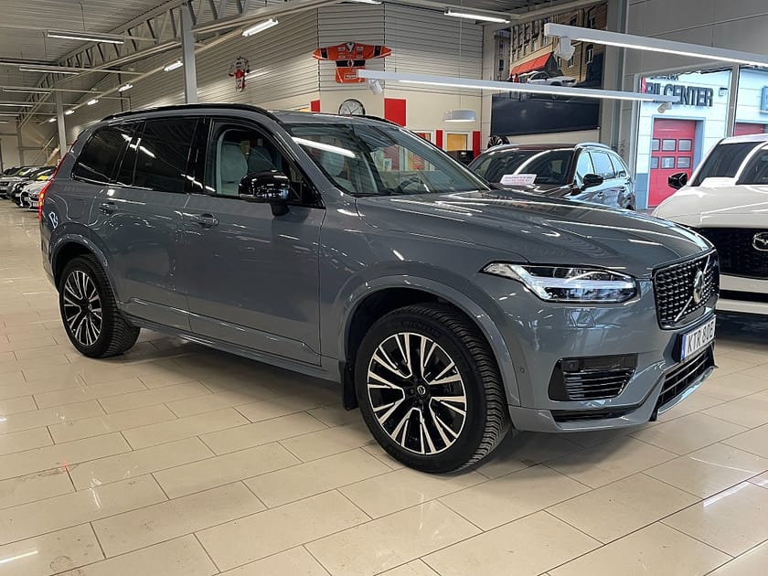 Bild 3 av Volvo XC90 7 Säten Recharge T8 AWD R-Design Plus Dark