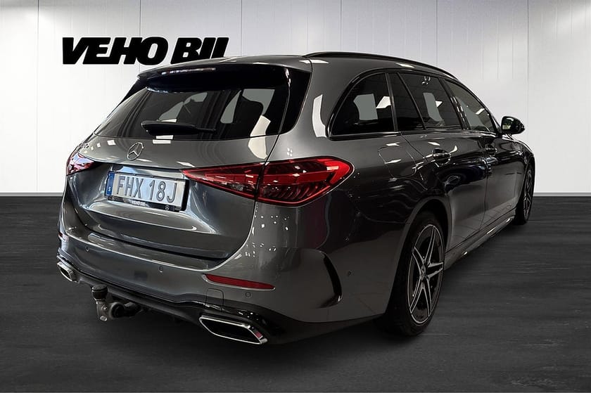 Bild 3 av Mercedes-Benz C 300 T e C300 AMG Line, Drag, Minnespaket, Carplay, Nightpack