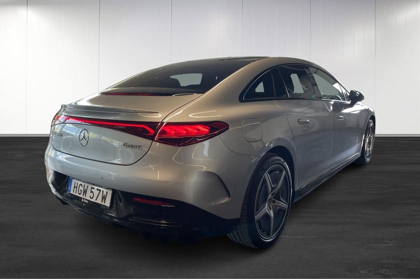 Bild 4 av Mercedes-Benz EQE 350 4MATIC AMG Line/Burmester/Rattvärme/Moms