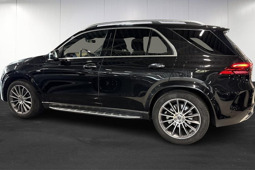 Bild 4 av Mercedes-Benz GLE 350 de 4MATIC AMG-Line Premium Airmatic Pano HUD MOMS
