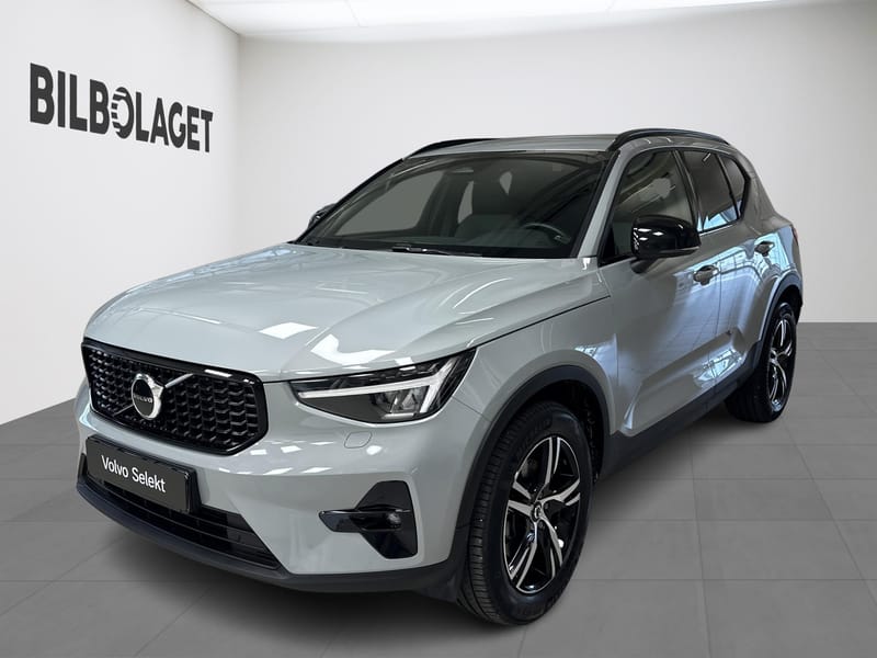 Volvo XC40 B4 FWD Bensin Plus Dark