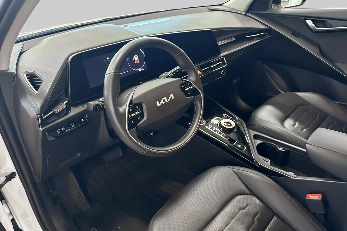 picture of a car