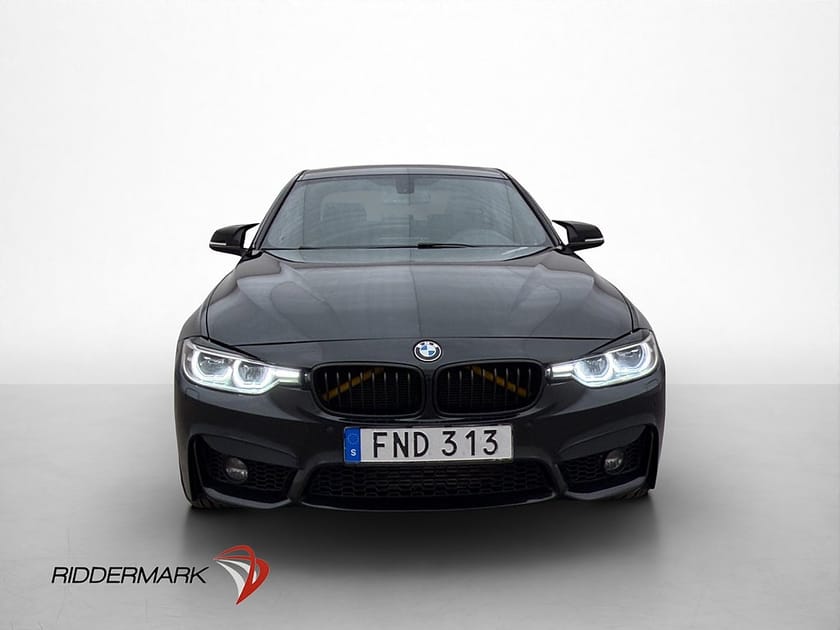 Bild 2 av BMW 320d xDrive Sedan 320 190hk M Sport B-Kamera Navi Drag HiFi