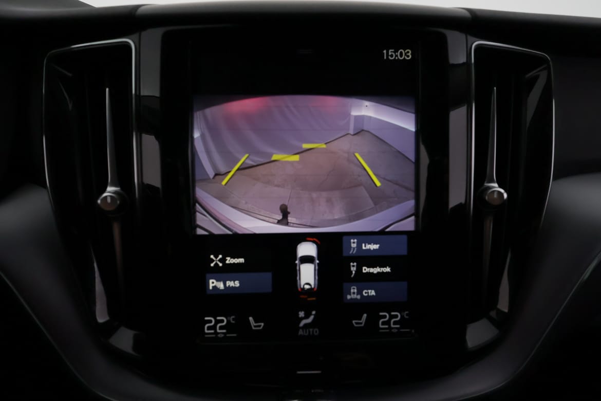 Volvo XC60 2020 - miniatyr 10