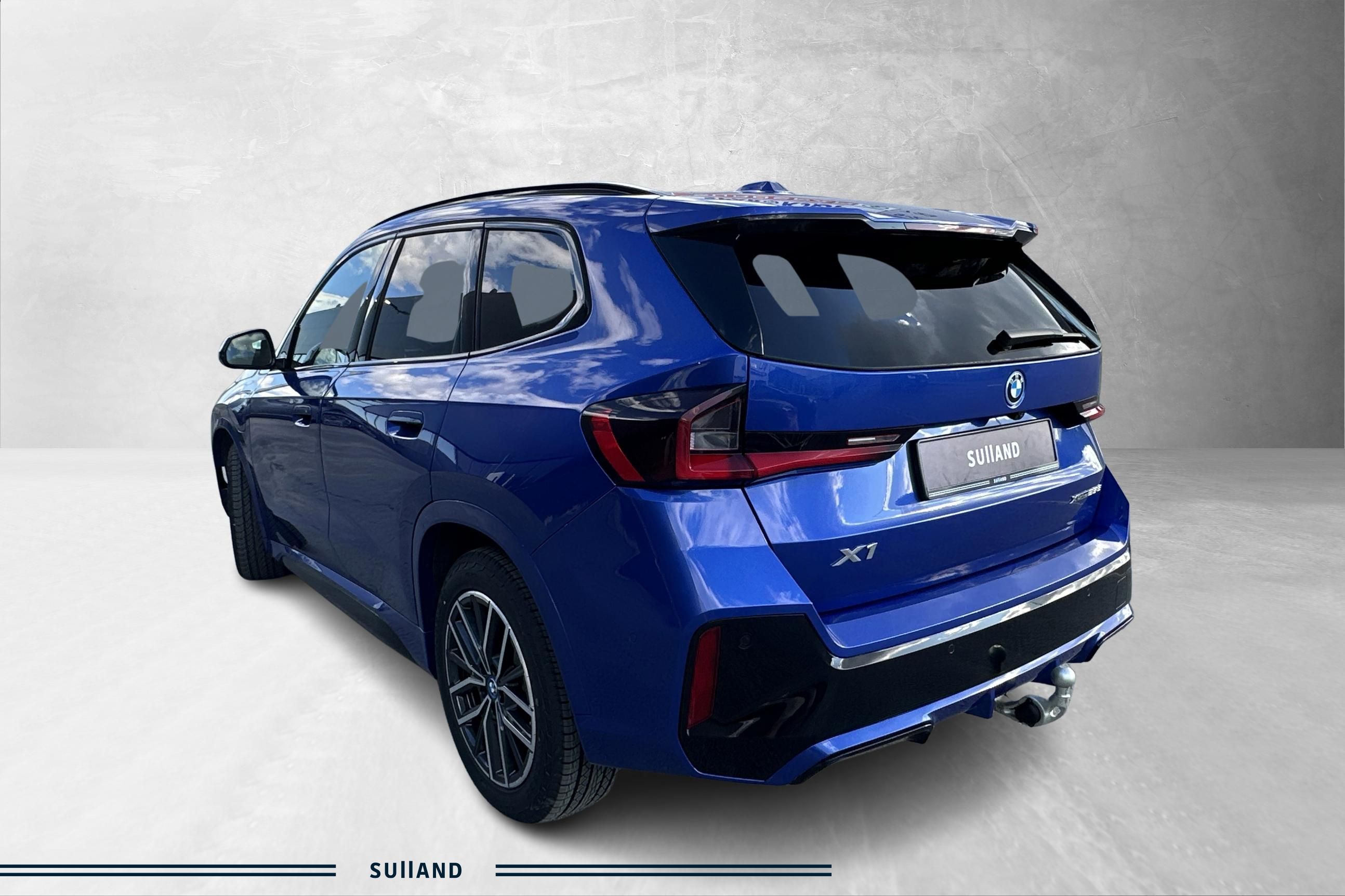 Thumnail bilde 2 av BMW X1 xDrive25e