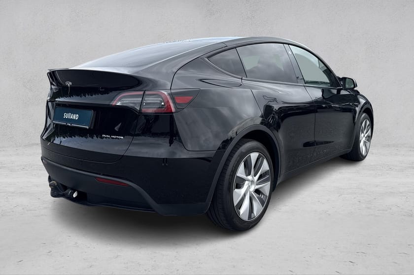 Bilde 5 av Tesla Model Y Long Range AWD LR/AWD/H.feste/Panorama/Skinn/2 hjulsett++