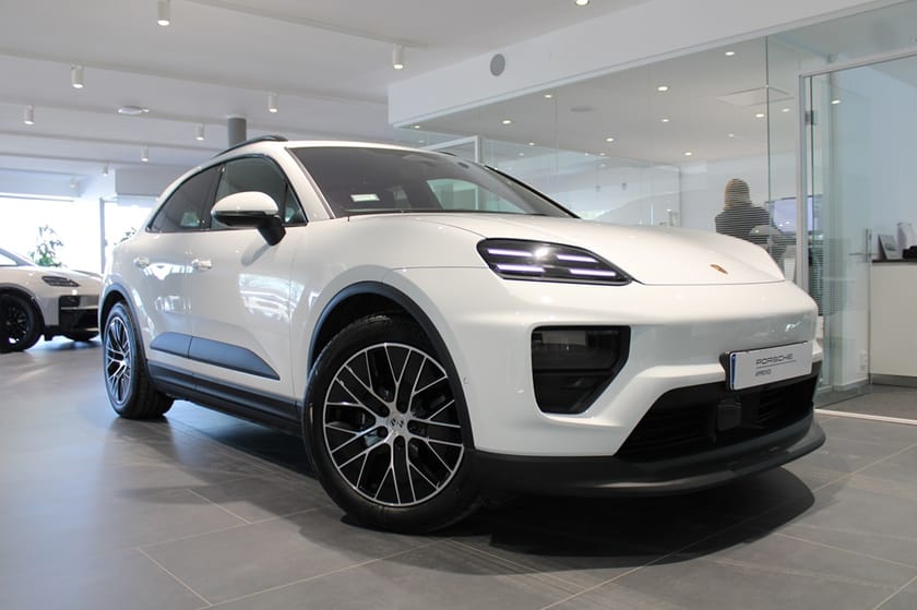 Bild 1 av Porsche Macan 4 Electric 