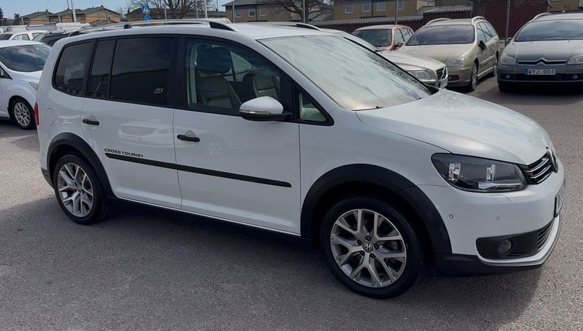 Bild 5 av Volkswagen CrossTouran 7-seater Cross 1.4 TSI 140hk 7-SITS|NYBESS|DRAG|