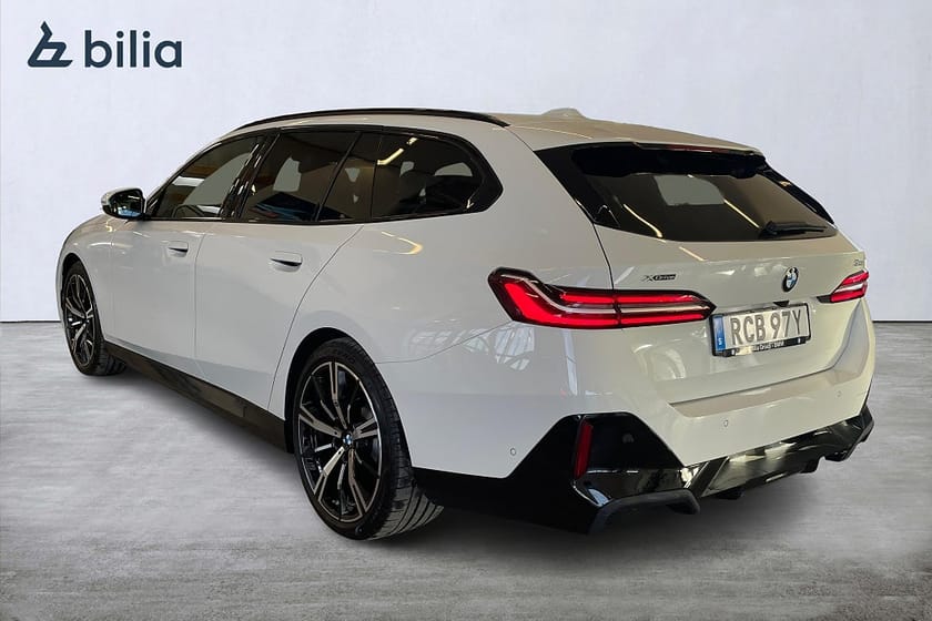 Bild 2 av BMW 520d xDrive Touring M Sport Värmare H/K Adaptiv farth
