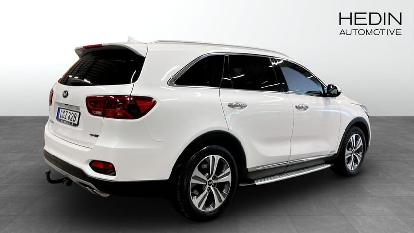 Bild 2 av Kia Sorento 2,2 CRDI AUT AWD GT LINE, 7-S | Dragkrok